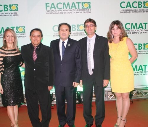 Diretoria da FACMAT toma posse