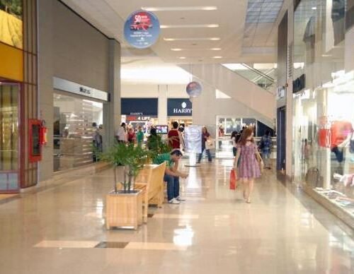 57% dos brasileiros alteraram hábitos de consumo ou planejamento financeiro em função da crise