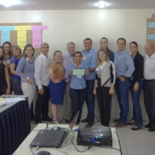Representantes de nove associações comerciais participam do Programa Empreender em Mato Grosso