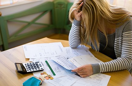Inadimplência do consumidor sobe quase 6% no 1º trimestre de 2016