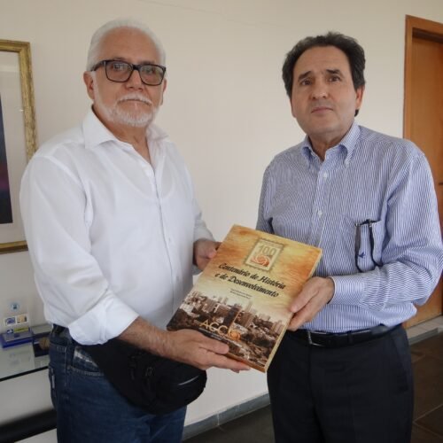 Presidente da ACC e FACMAT recebe visita do Cônsul do Peru