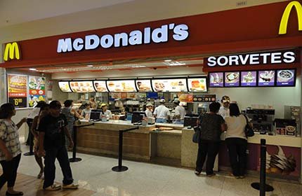 Mera alegação de semelhança entre negócios não justifica fechar fast food