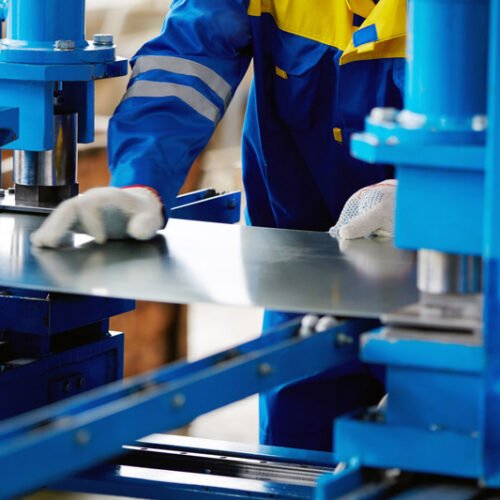 Expectativa de empresários da indústria melhora pelo segundo mês seguido