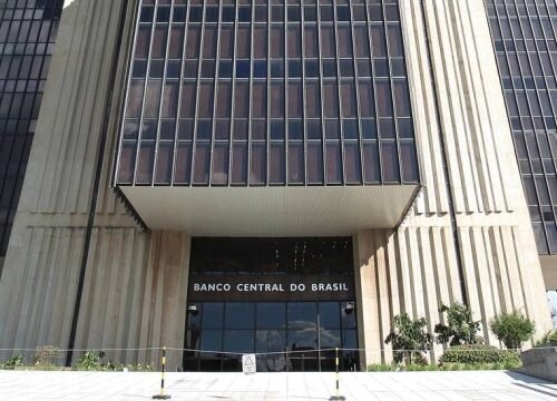 Banco Central diz que recessão econômica está mais moderada