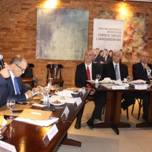 Clima de confiança dominou reunião com ministros Henrique Meirelles e Eliseu Padilha