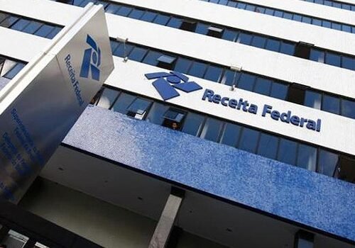 Pessoas físicas e empresas poderão parcelar dívidas com a Receita