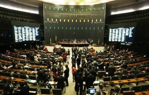 Plenário da Câmara deve votar a reforma trabalhista