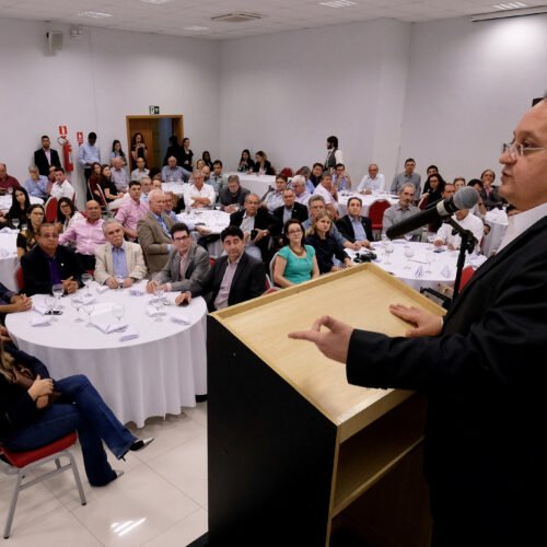 Taques propõe pacto por Mato Grosso aos empresários