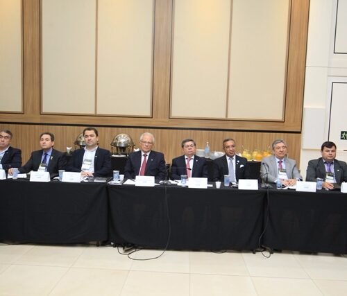 Reunião do Conselho da CACB antecede a abertura do Fórum