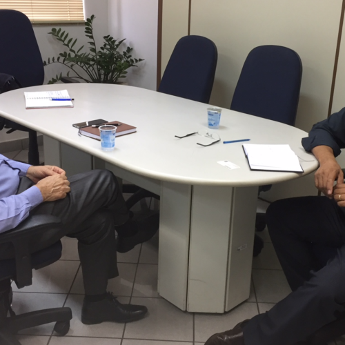 Facmat discute atraso no serviço de entrega dos Correios