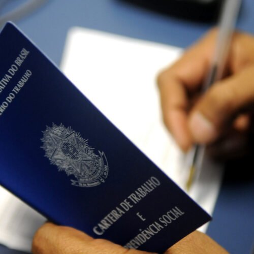 Emprego é recorde no Brasil no trimestre encerrado em julho